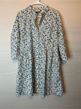 Tuckernuck Size L Bluebell Floral Ditsy Calico Royal Shirt Dress Blue White 42